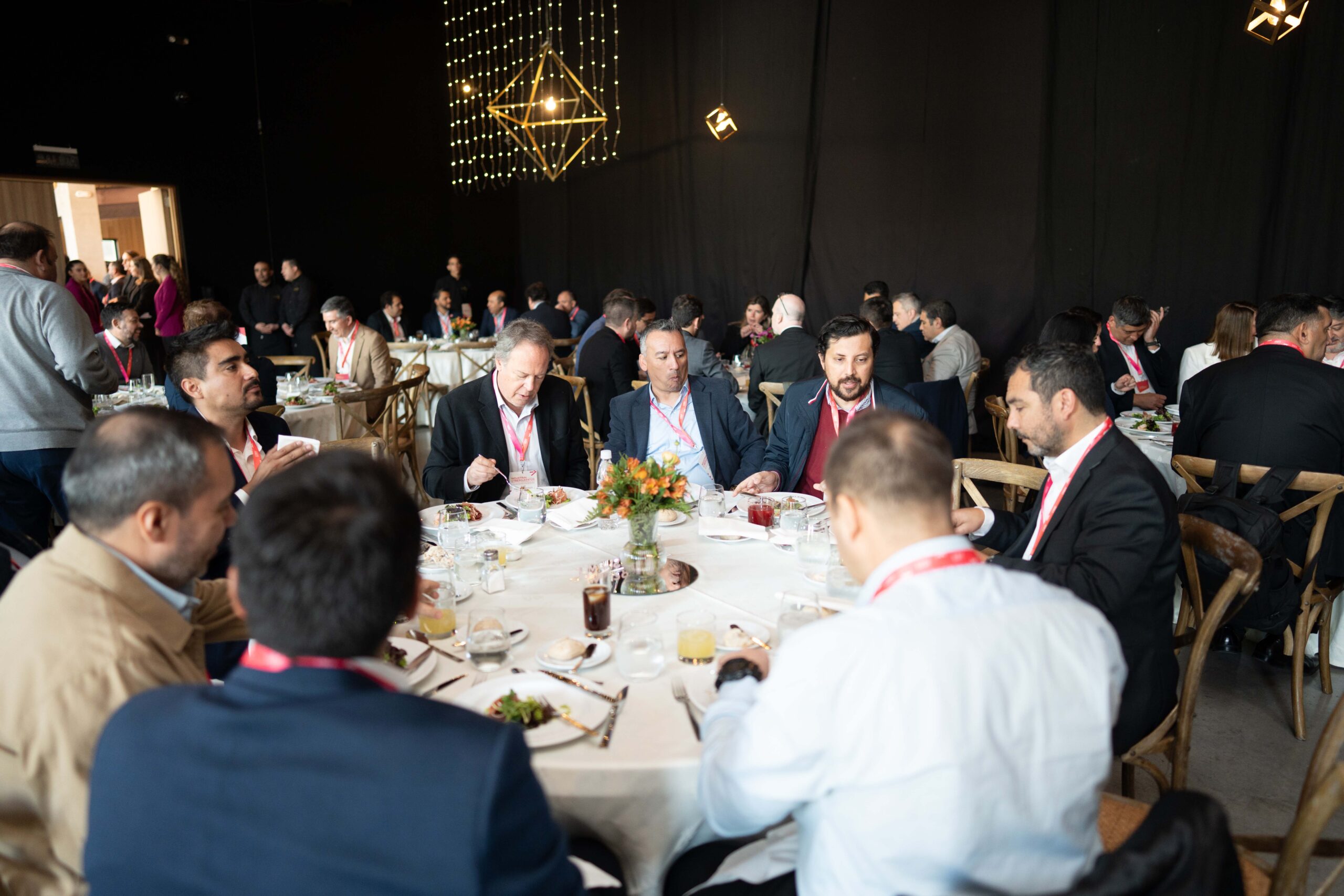 Cyber Summit CL 09.25-194